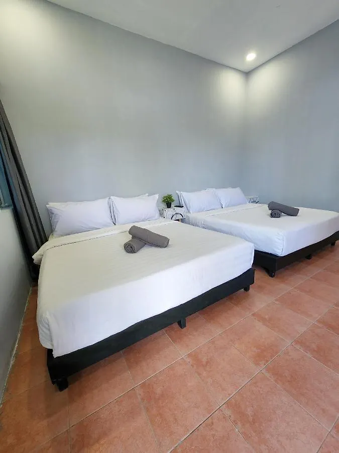 Gurney Coast Guest House By Sky Hive George Town 2*,